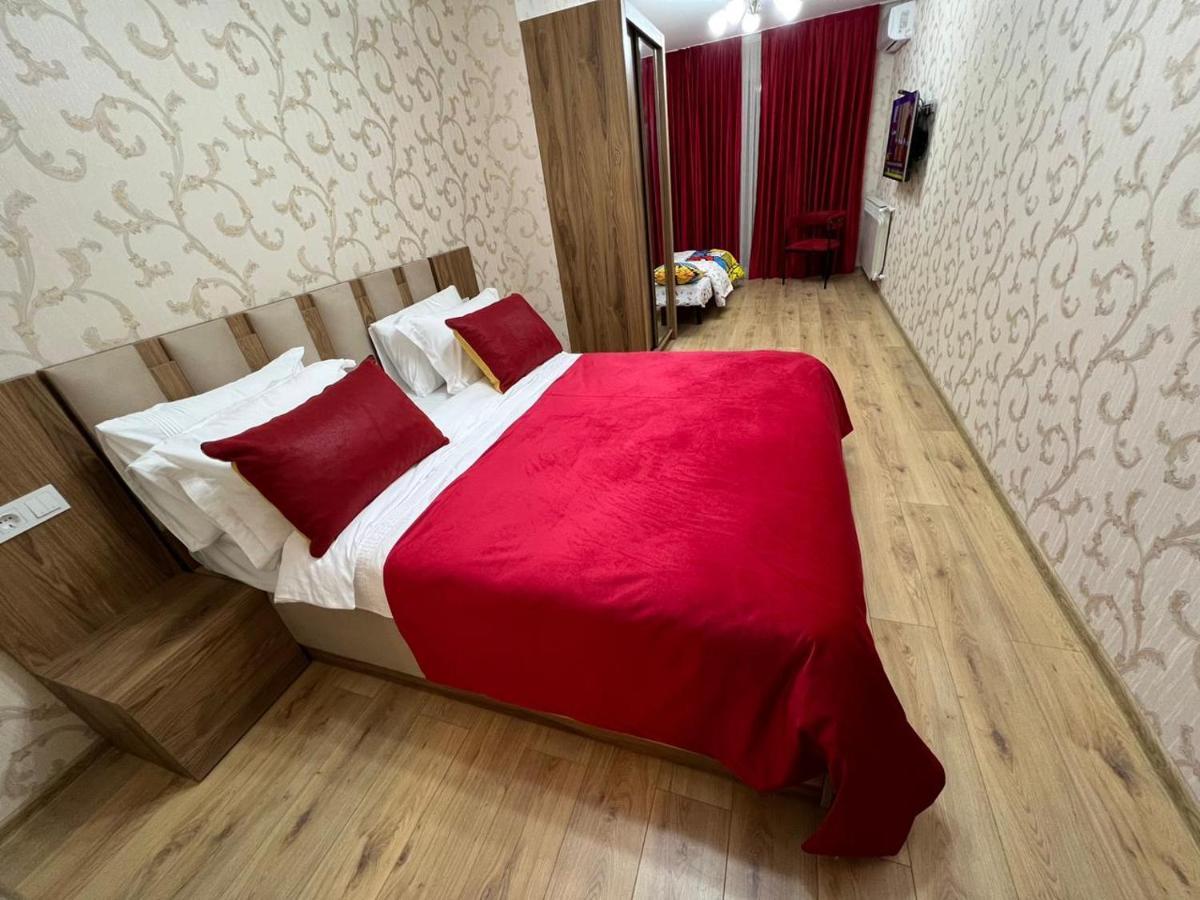 Central Park Apartments In Tbilisi Exteriör bild
